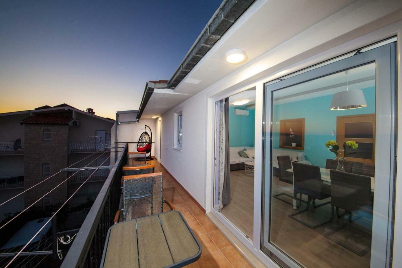 Apartman Josipa มาคาร์สกา ภายนอก รูปภาพ