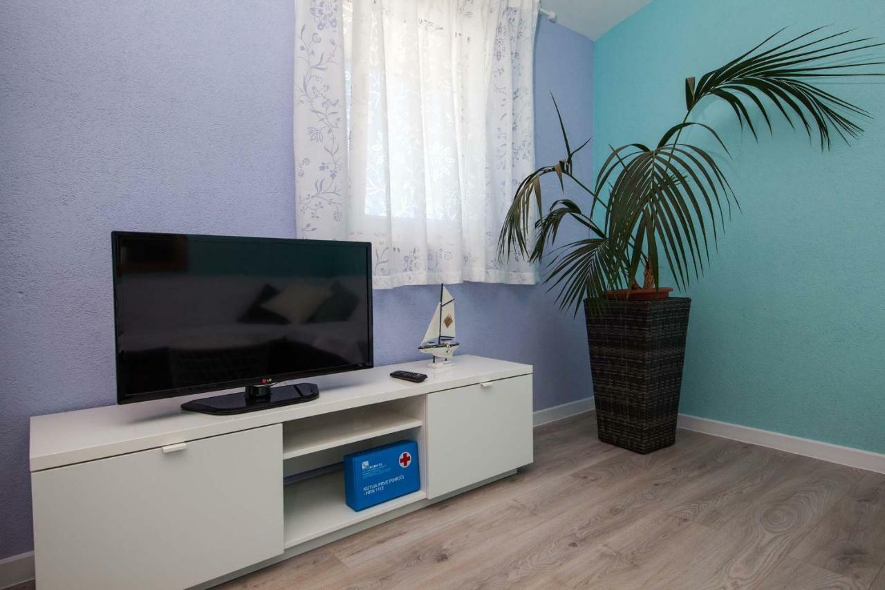 Apartman Josipa มาคาร์สกา ภายนอก รูปภาพ