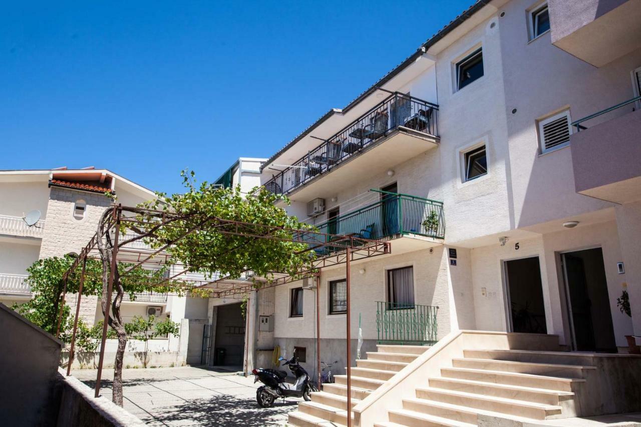 Apartman Josipa มาคาร์สกา ภายนอก รูปภาพ