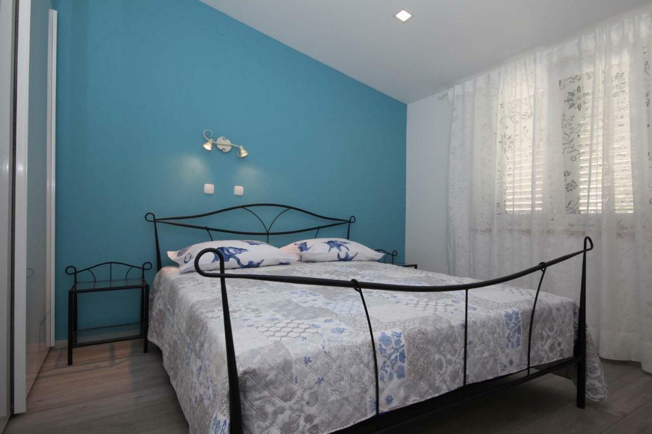 Apartman Josipa มาคาร์สกา ภายนอก รูปภาพ